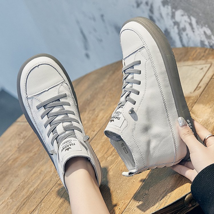 Leather High-top Shoes Women's First Layer Cowhide Spring And Autumn New - الصورة 5