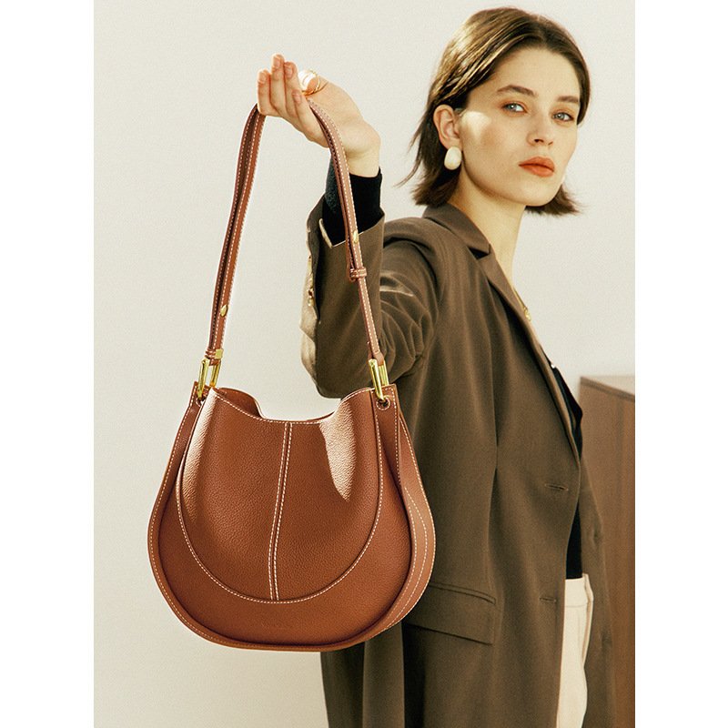 Designer Small Crossbody Bag For Women, Niche Luxury Leather Handbag - الصورة 6