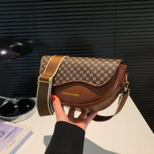 Popular All-matching Crossbody Bag Shoulder Underarm