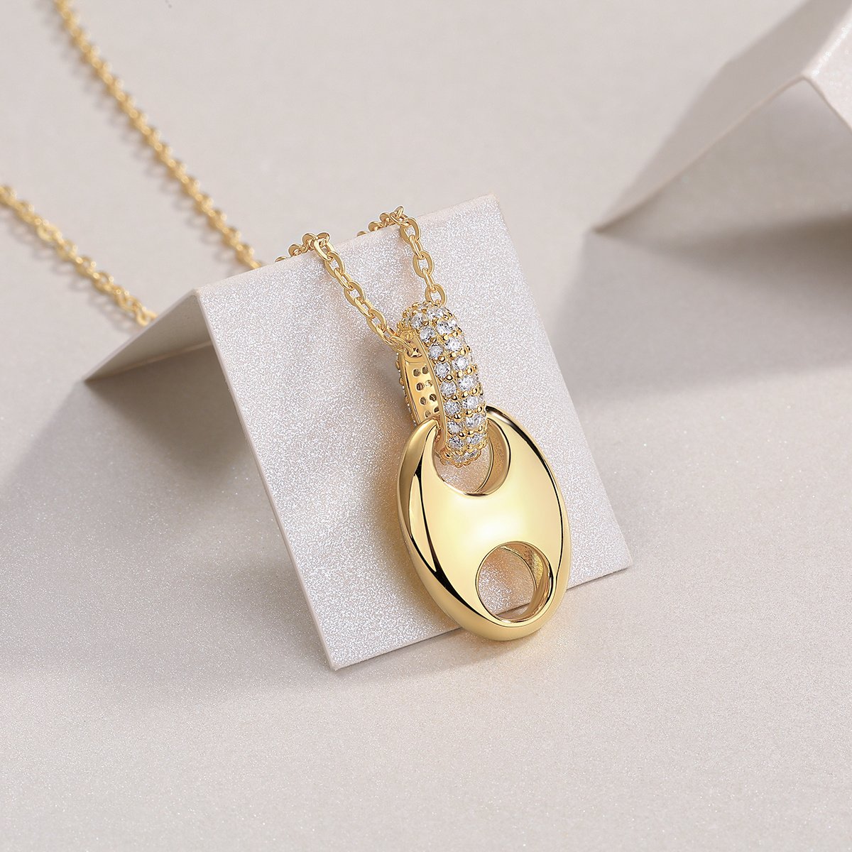 Cloud Roll And Cloud Spread - A Fashionable And Trendy Necklace Pendant Set With Top-quality Moissanite S925 And Silver Plated With Gold Can Be Tested With A Diamond Pen