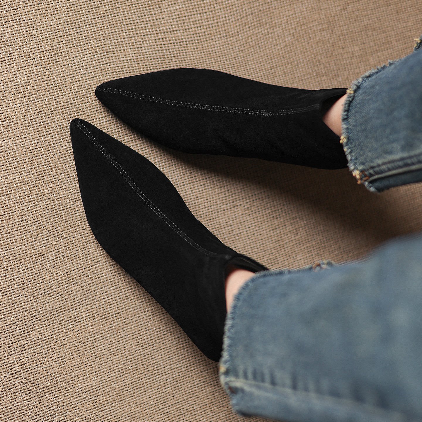 Cowhide Suede Pointed-toe Ankle Boots For Women - الصورة 4