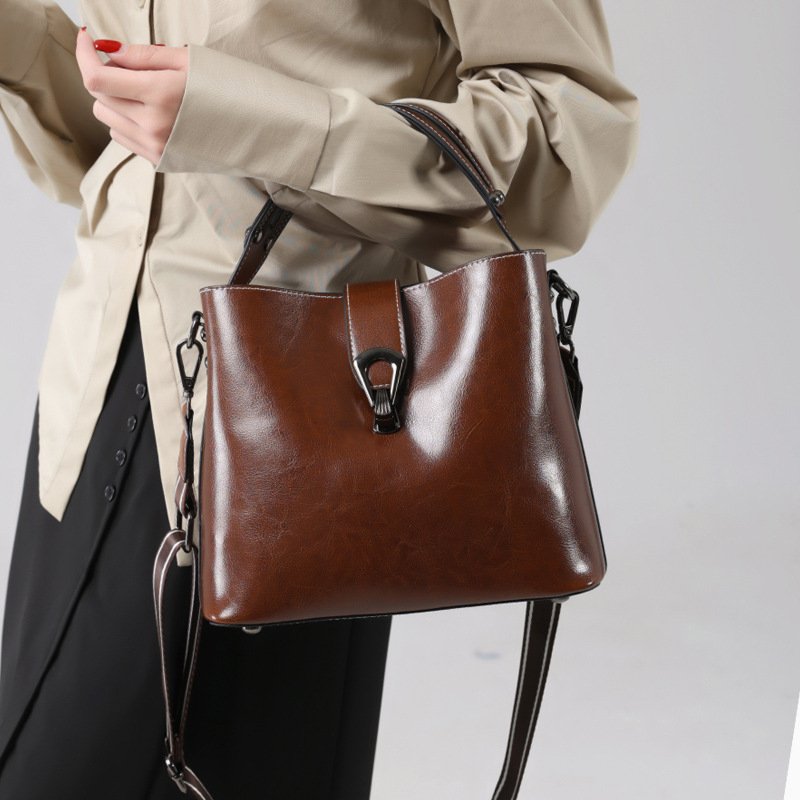 Women's Autumn And Winter Bucket Bag Shoulder Messenger Bag - الصورة 3